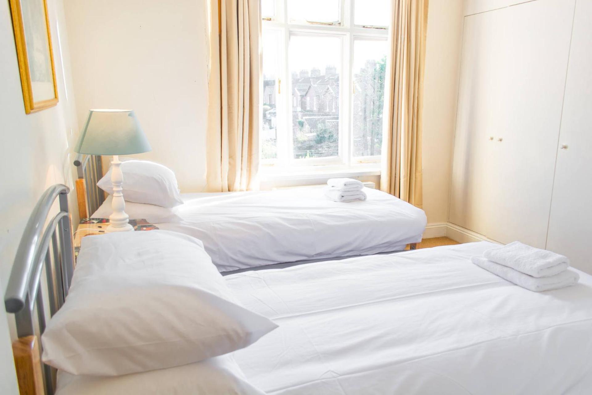 Host & Stay - York Terrace Apartments Норуич Екстериор снимка